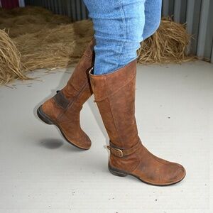 Merrel Copper Mountains Women’s Distressed Brown Leather Riding Boots
